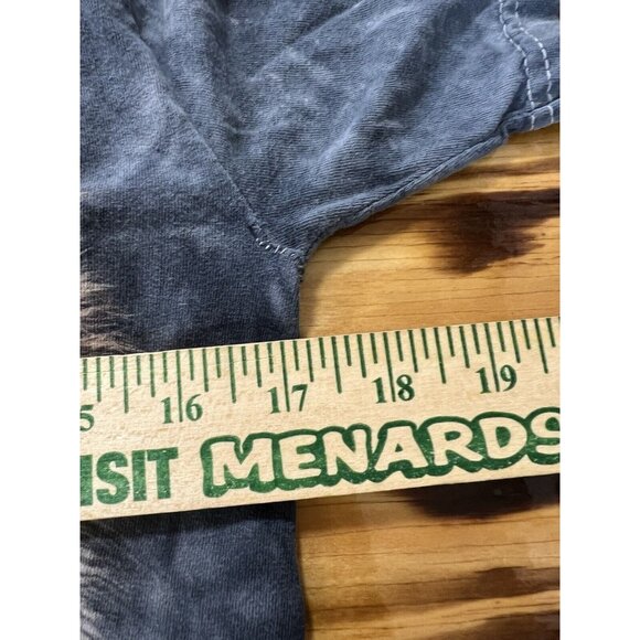 The Mountain‎ Shirt Size Measured Wolf Native Graphic Tee Manimals 2011 Tie Dye - Picture 4 of 7